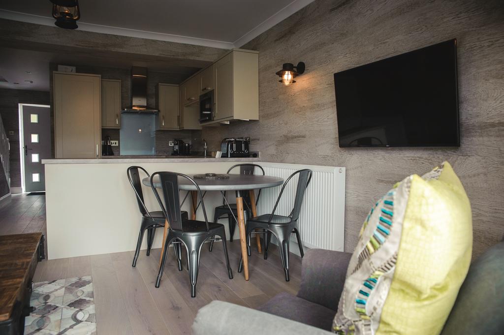 טרברט Kirklea Island Suites מראה חיצוני תמונה